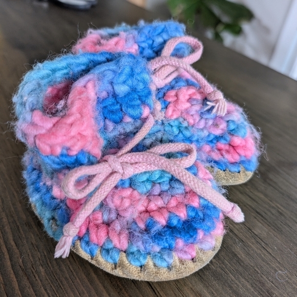 Padraig Baby Girls Size 4/5 Slipper Shoes - Picture 2 of 5